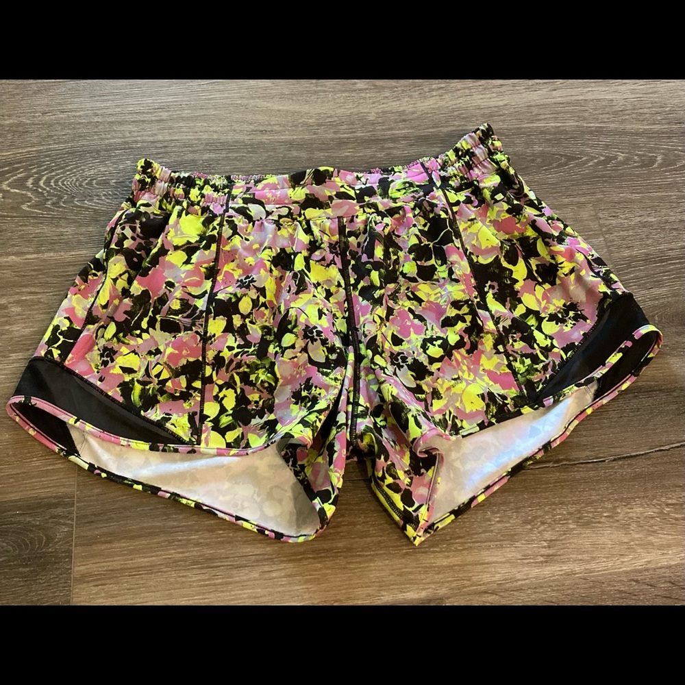 Lululemon hottie hot shorts